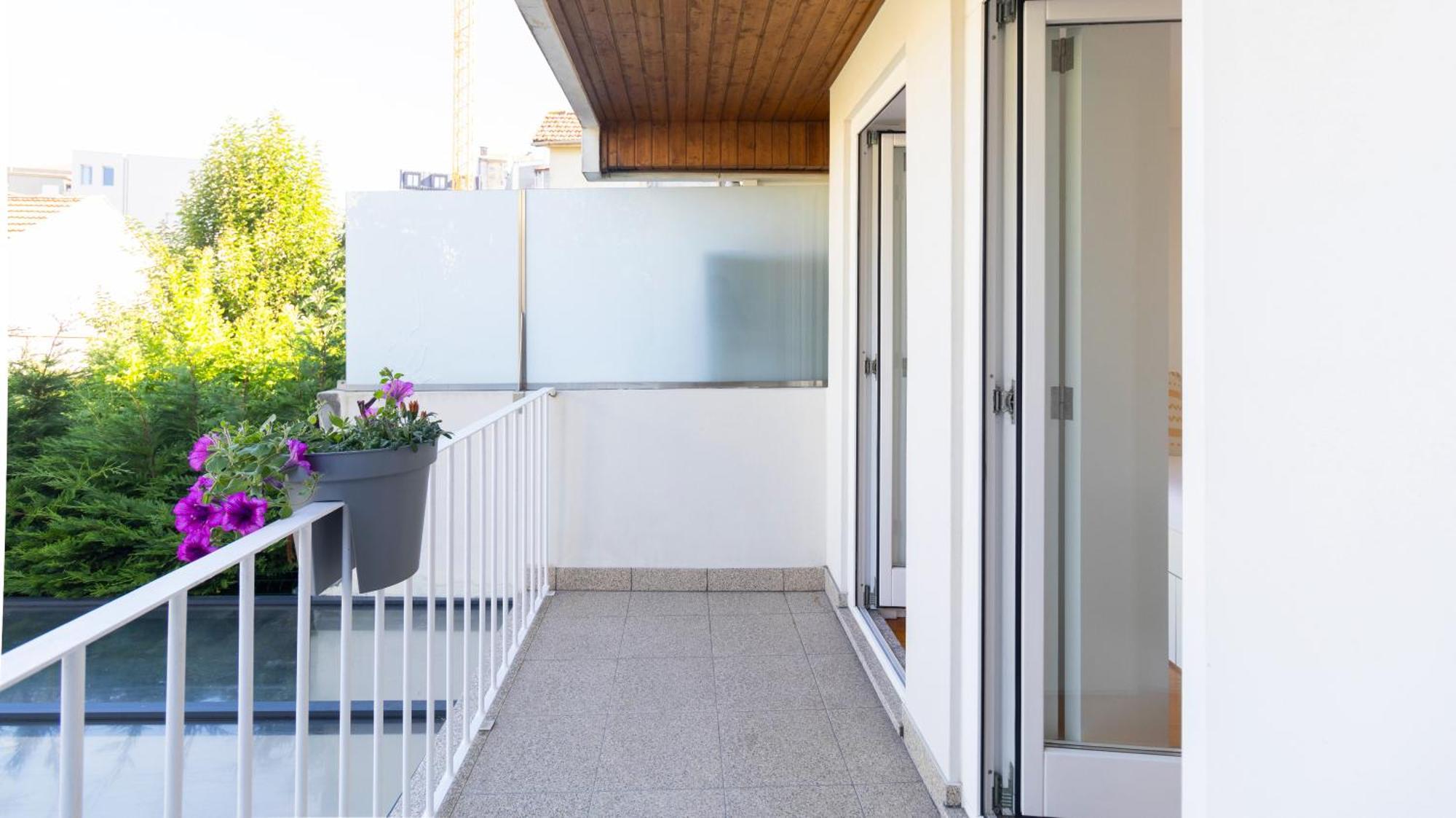 City Center Duplex W Patio By Lovelystay Porto Exterior photo
