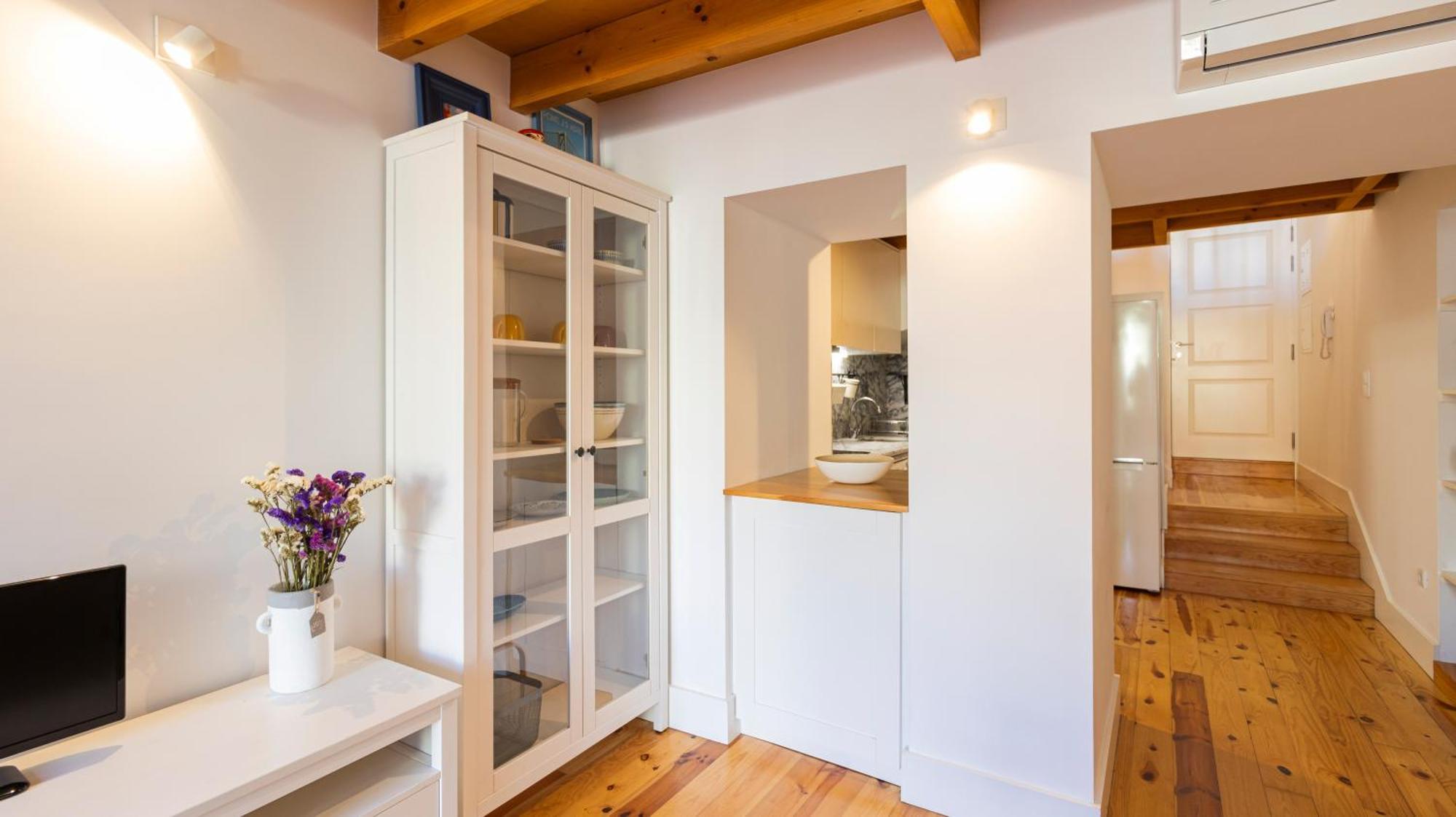 City Center Duplex W Patio By Lovelystay Porto Exterior photo